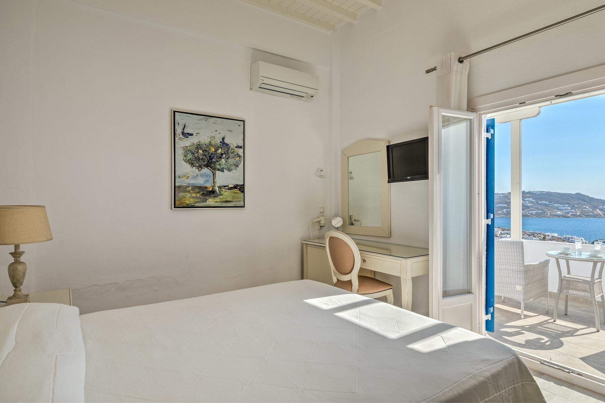 Alkyon Hotel 4*