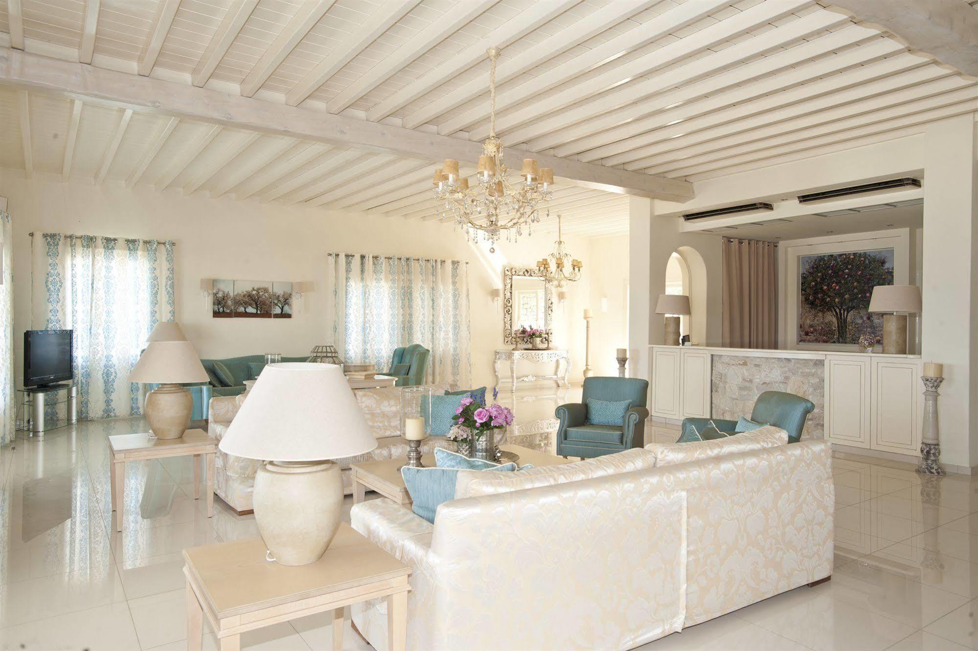 Alkyon Hotel 4*